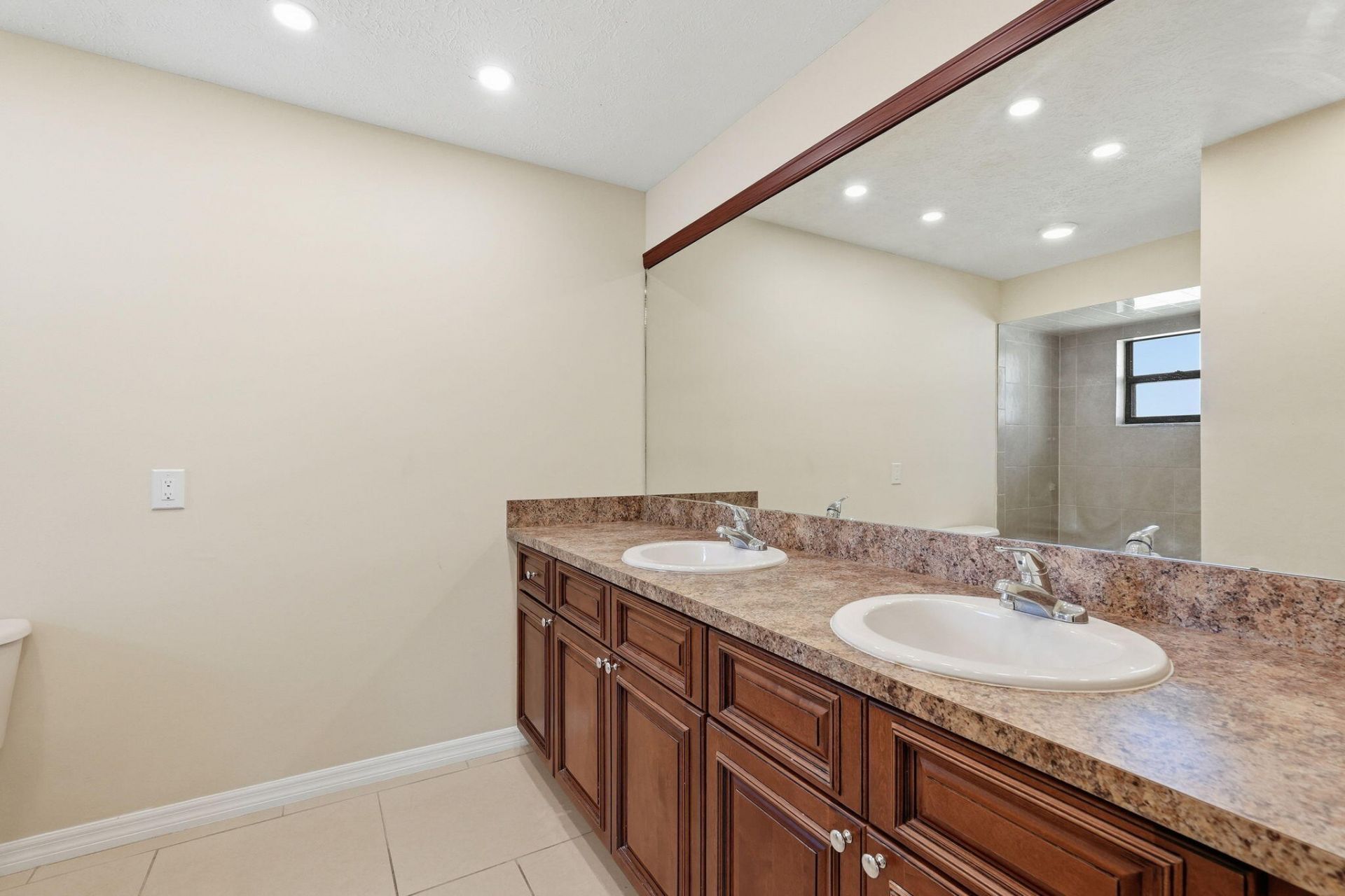 682 SW Jacoby Avenue, Port Saint Lucie, FL 34953 Photo
