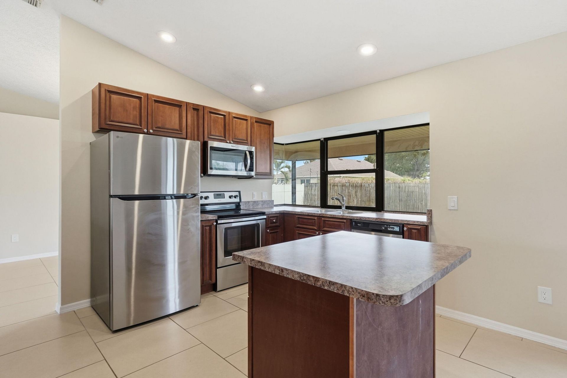682 SW Jacoby Avenue, Port Saint Lucie, FL 34953 Photo