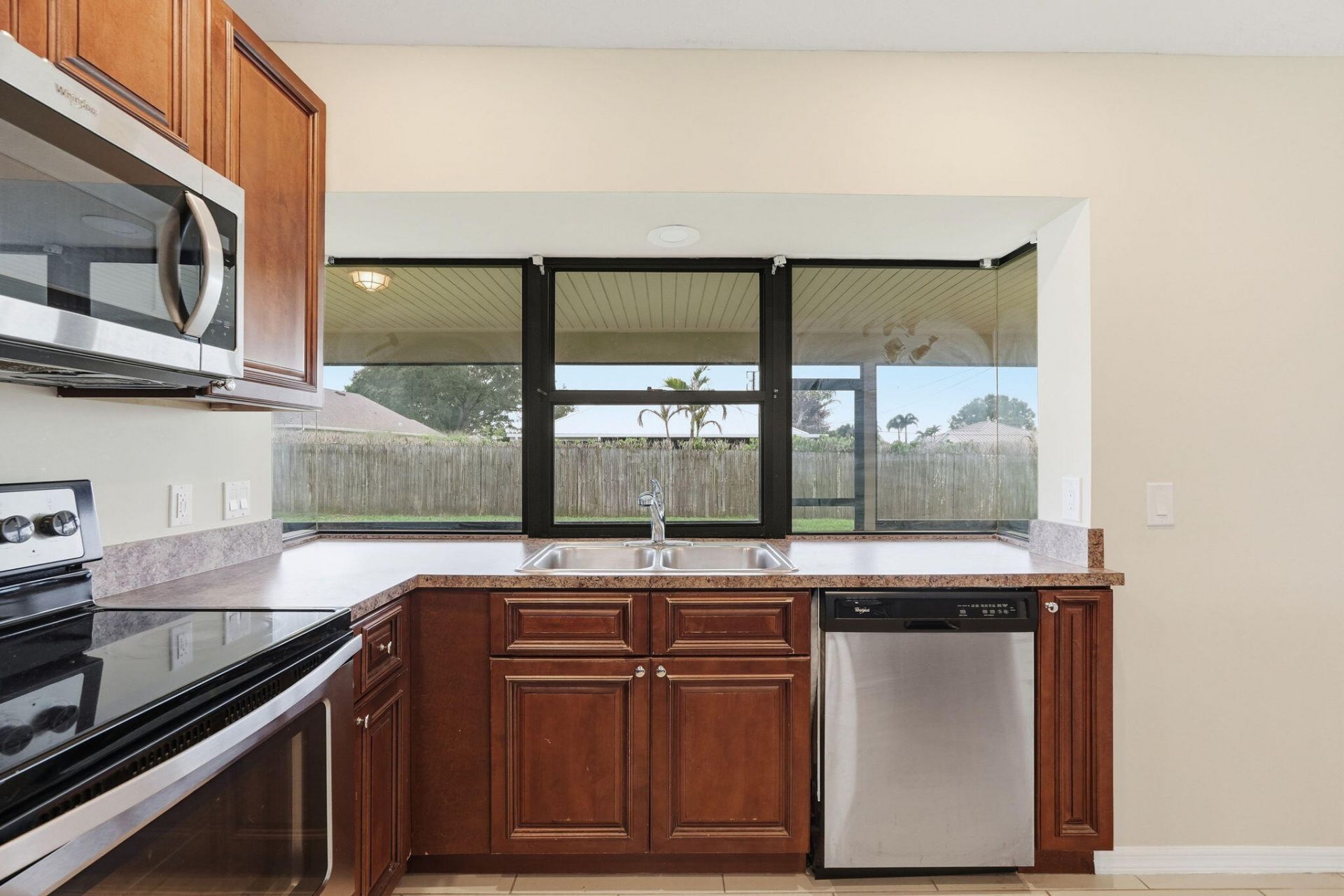 682 SW Jacoby Avenue, Port Saint Lucie, FL 34953 Photo