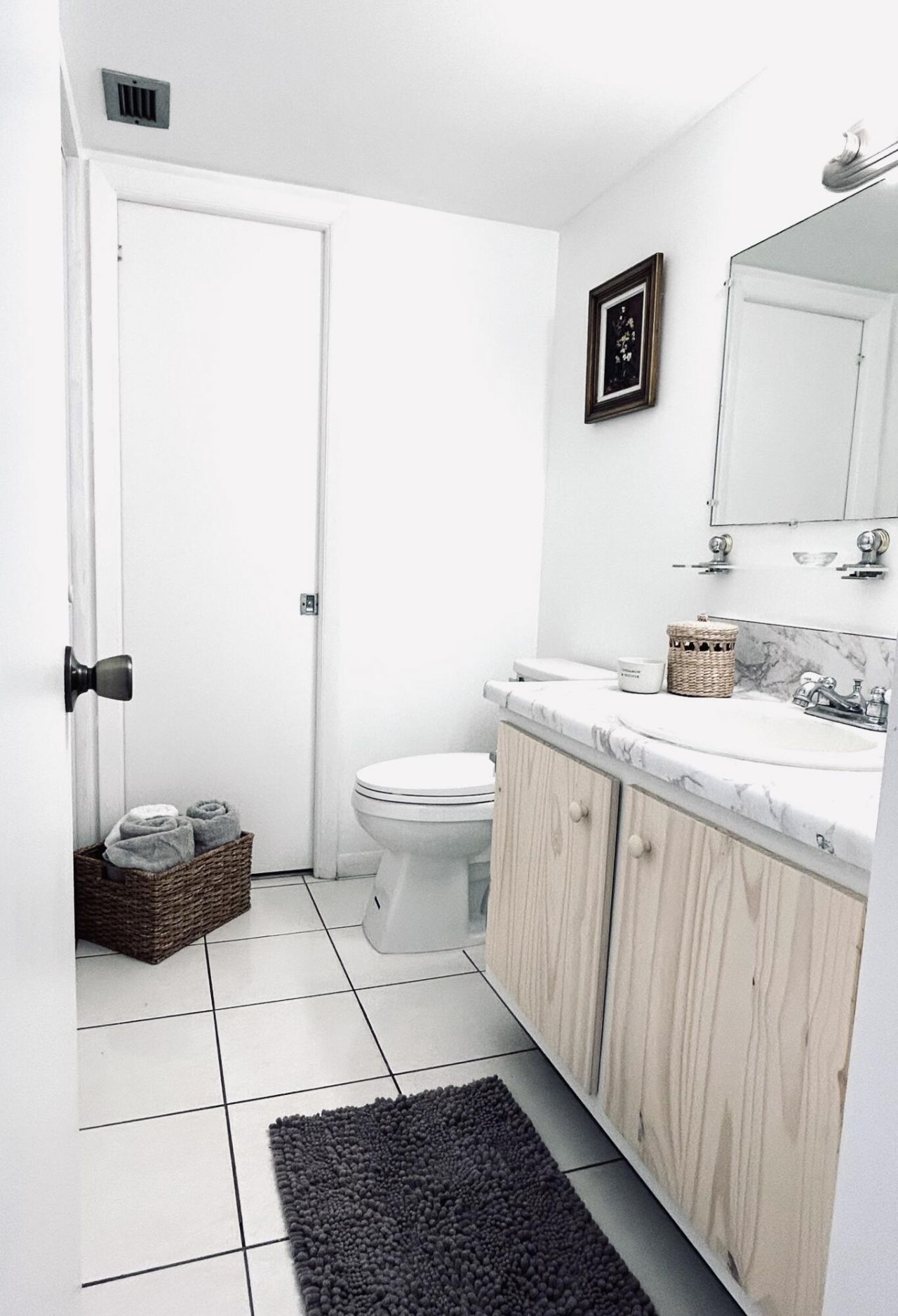 1849 S Ocean Drive, Unit 1105, Hallandale Beach, FL 33009 Photo