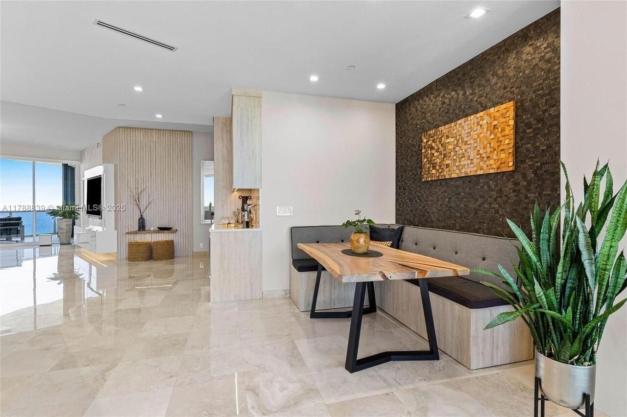 3100 N Ocean Boulevard, Unit 2603, Fort Lauderdale, FL 33308 Photo