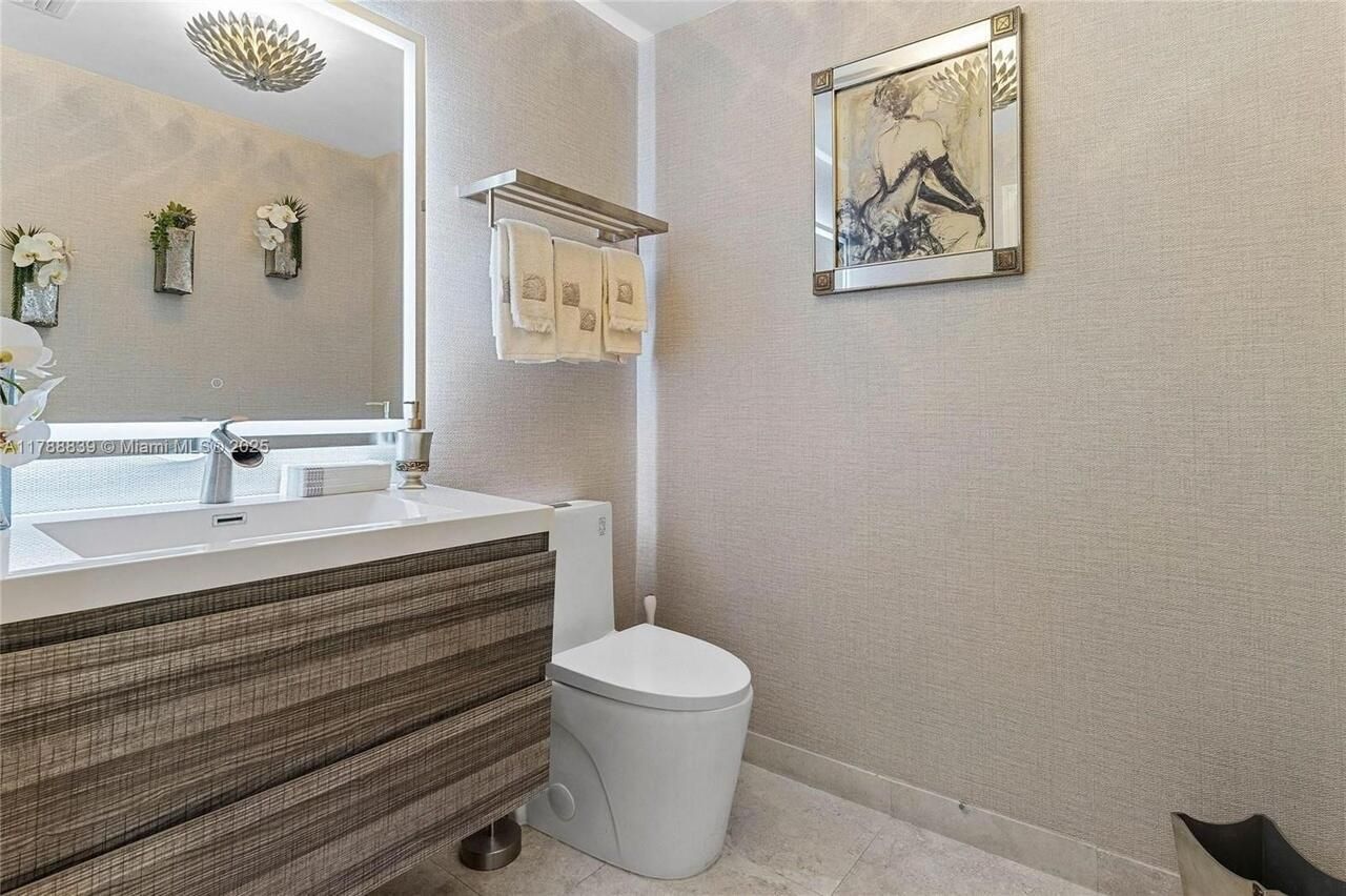 3100 N Ocean Boulevard, Unit 2603, Fort Lauderdale, FL 33308 Photo