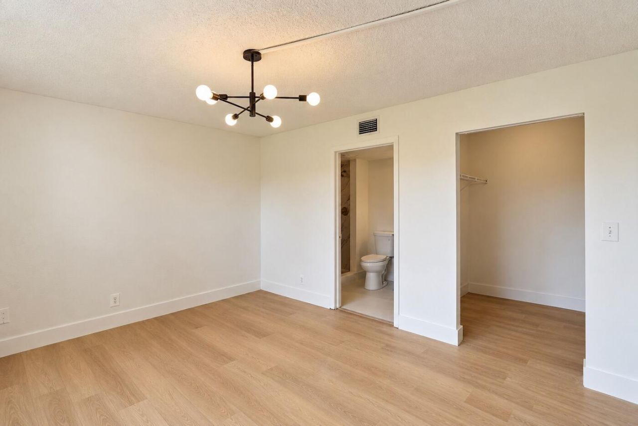950 NW 80th Avenue, Unit 104, Margate, FL 33063 Photo