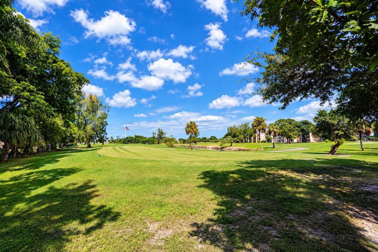 950 NW 80th Avenue, Unit 104, Margate, FL 33063 Photo