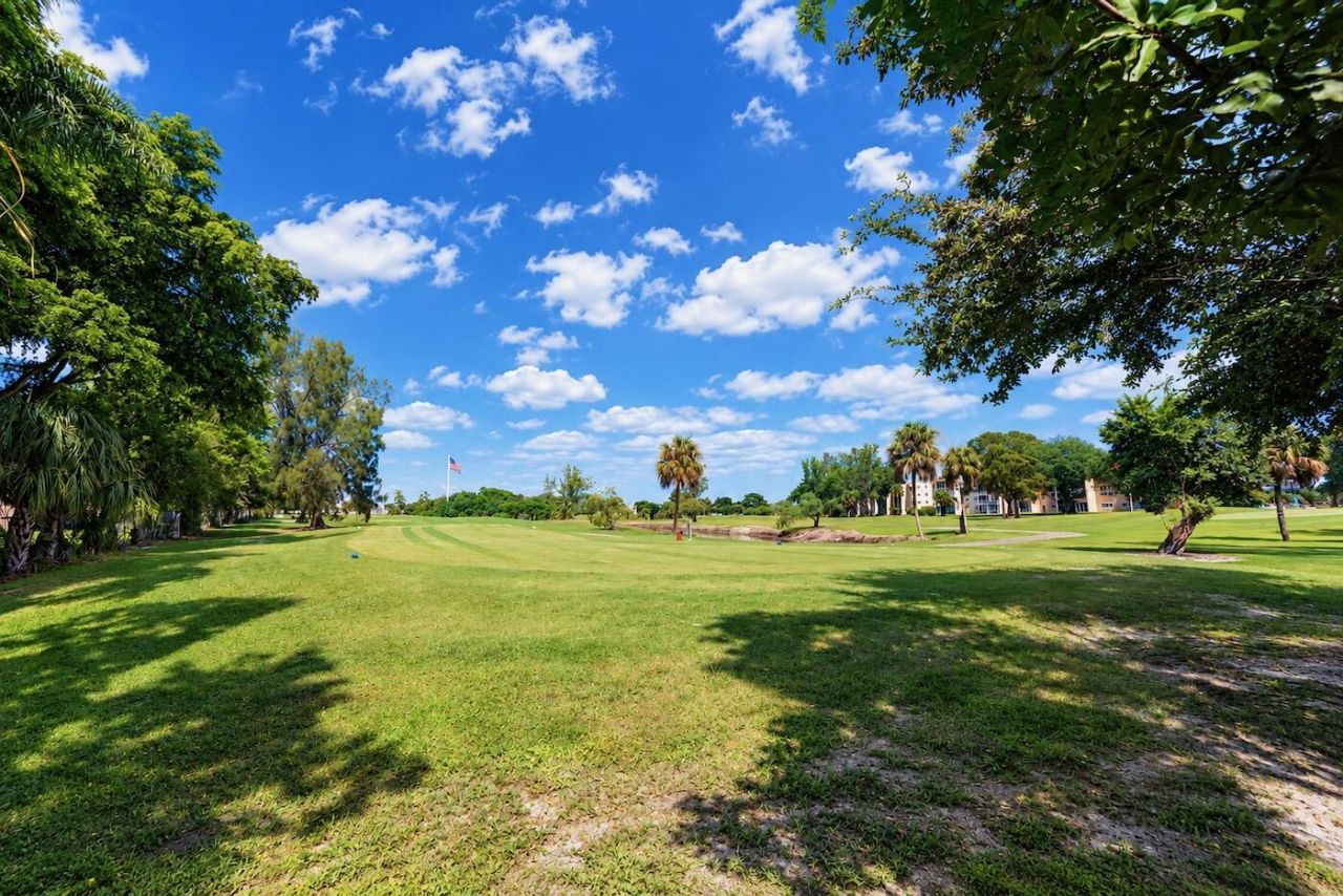 950 NW 80th Avenue, Unit 104, Margate, FL 33063 Photo