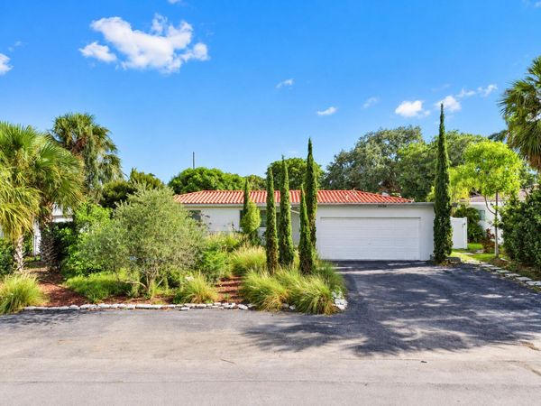 2630 NE 22nd Street, Pompano Beach, FL 33062