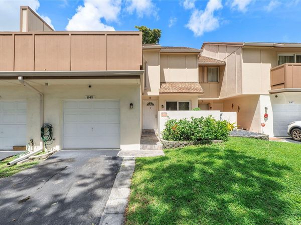 845 NW 80th Terrace, Unit 6, Plantation, FL 33324