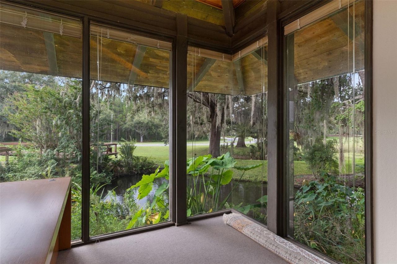 1255 N Vantage Point Drive, Crystal River, FL 34429 Photo