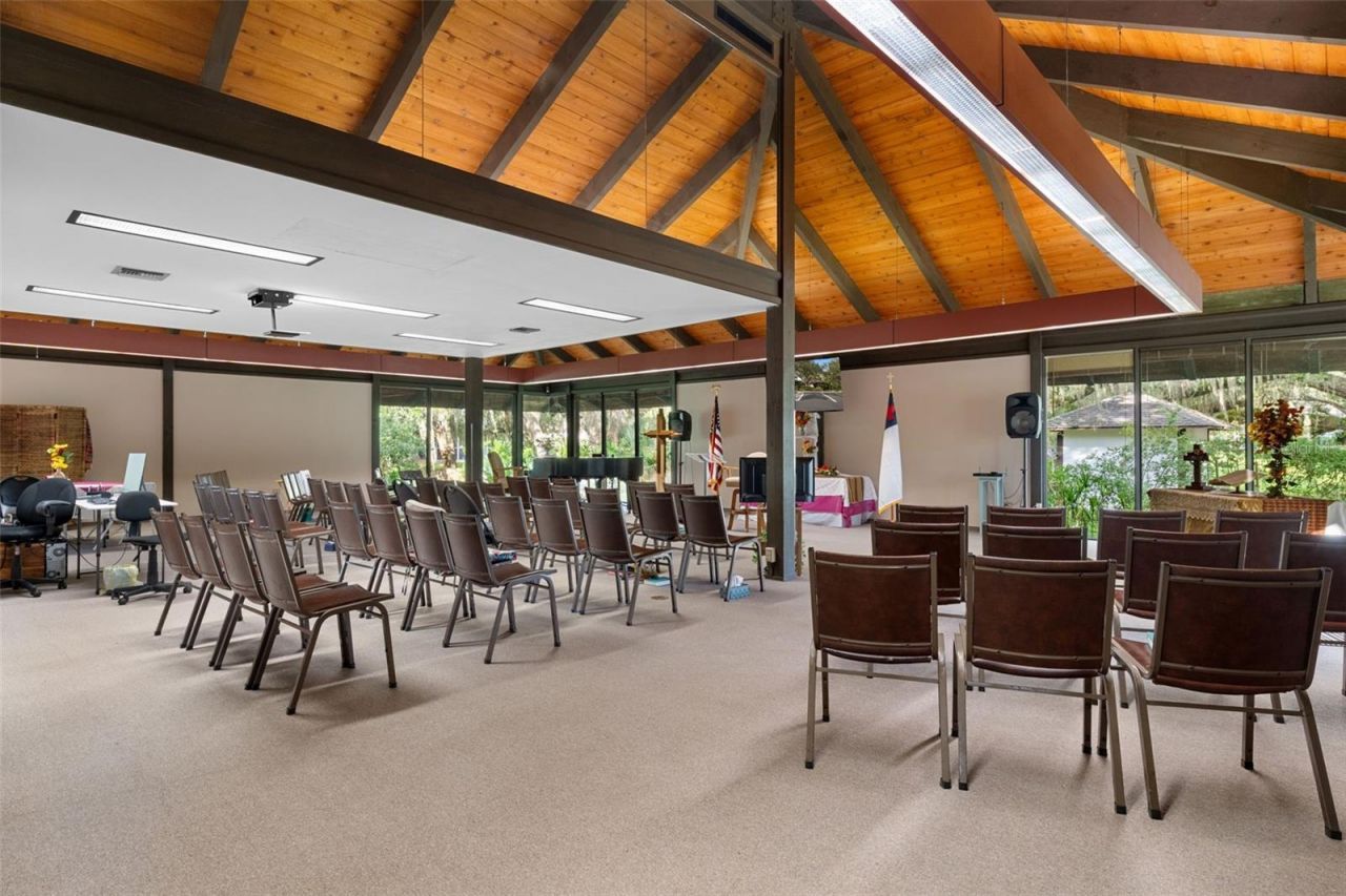 1255 N Vantage Point Drive, Crystal River, FL 34429 Photo