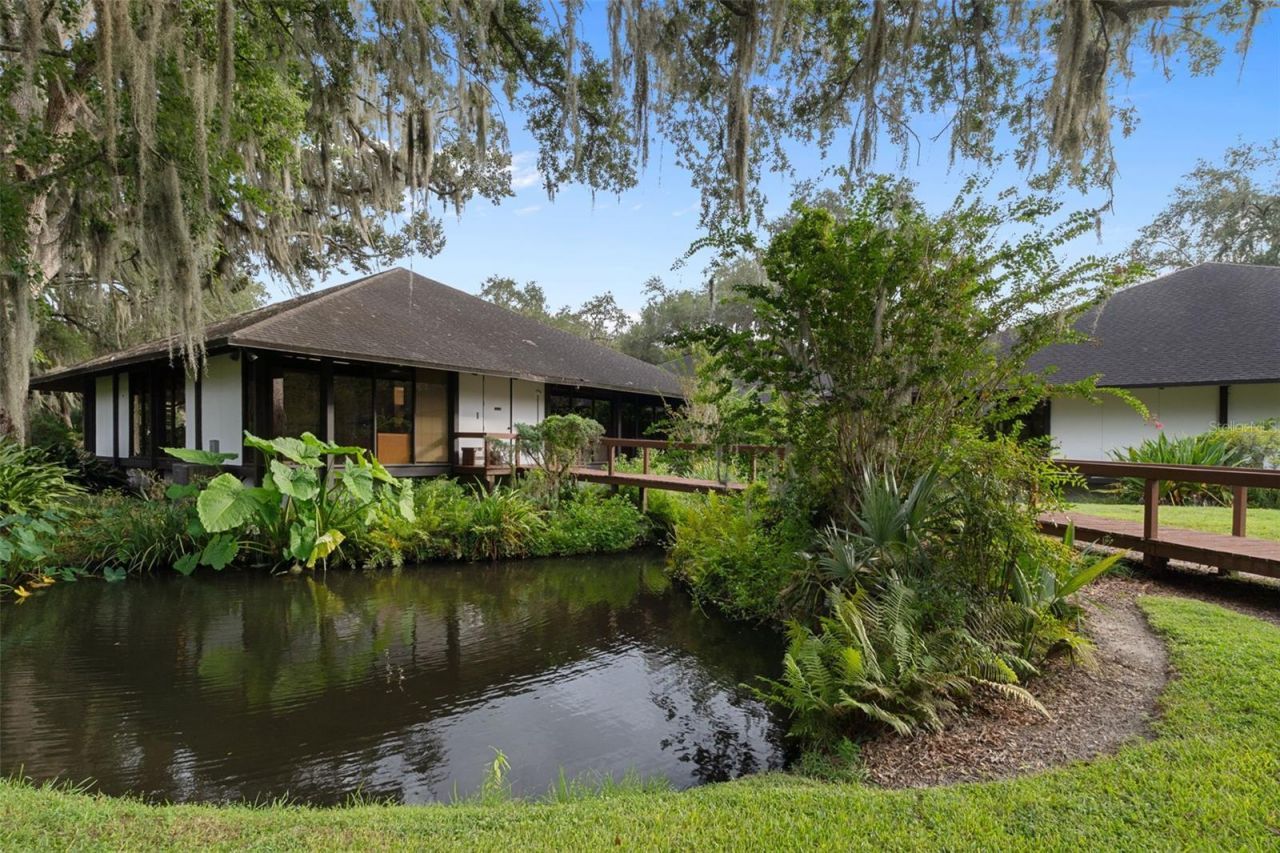 1255 N Vantage Point Drive, Crystal River, FL 34429 Photo