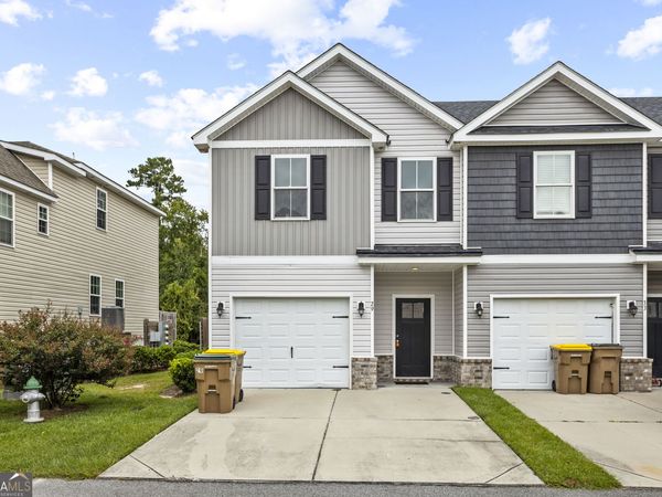 29 Leaf Court, Richmond Hill, GA 31324