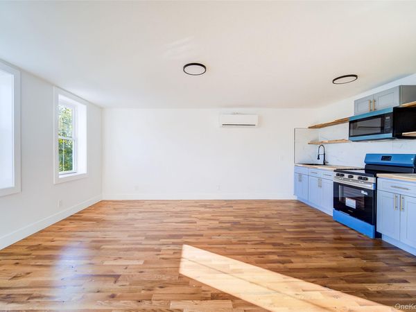 258 State Street , Unit 6, Hudson, NY 12534