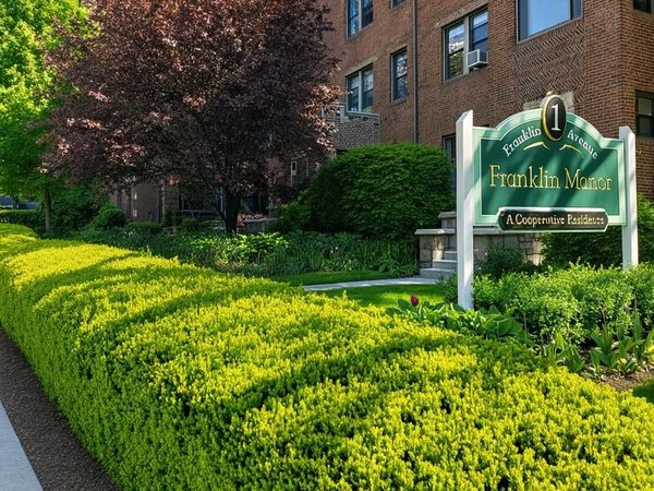 1 Franklin Avenue, Unit 5E, White Plains, NY 10601