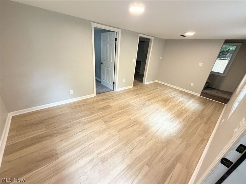 1751 E Turkeyfoot Lake Road, Akron, OH 44312 Photo 8