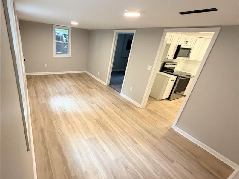 1751 E Turkeyfoot Lake Road, Akron, OH 44312 Photo 9