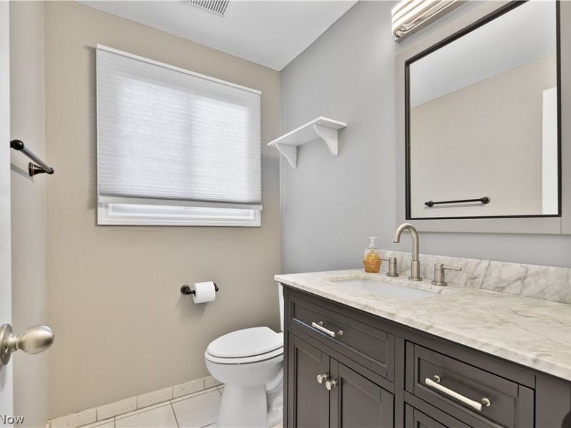 16993 Walnut Creek Drive, Strongsville, OH 44149 Photo 17