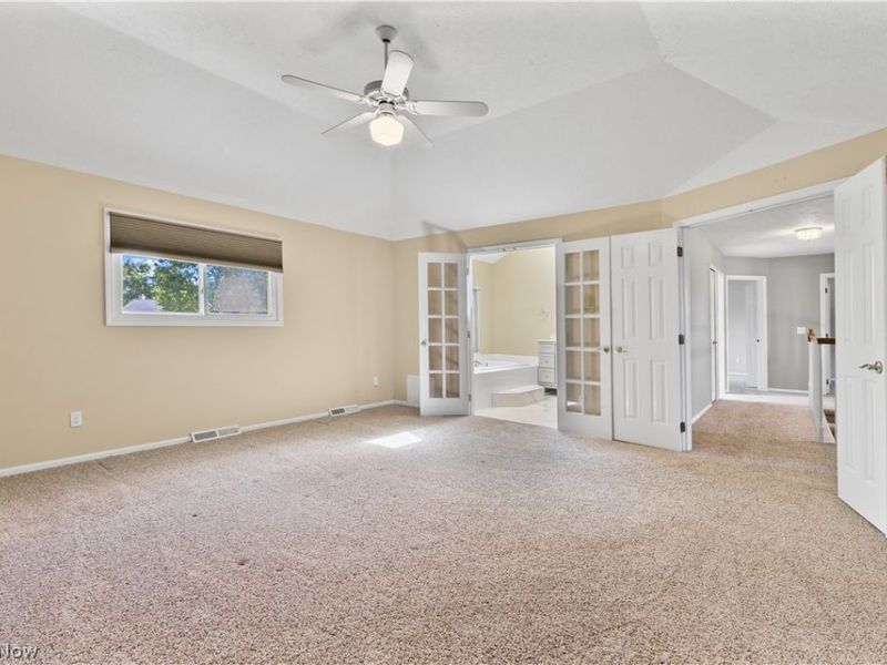 16993 Walnut Creek Drive, Strongsville, OH 44149 Photo 20