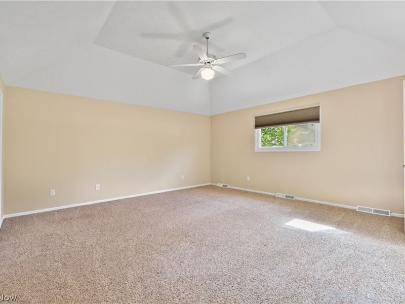 16993 Walnut Creek Drive, Strongsville, OH 44149 Photo 22