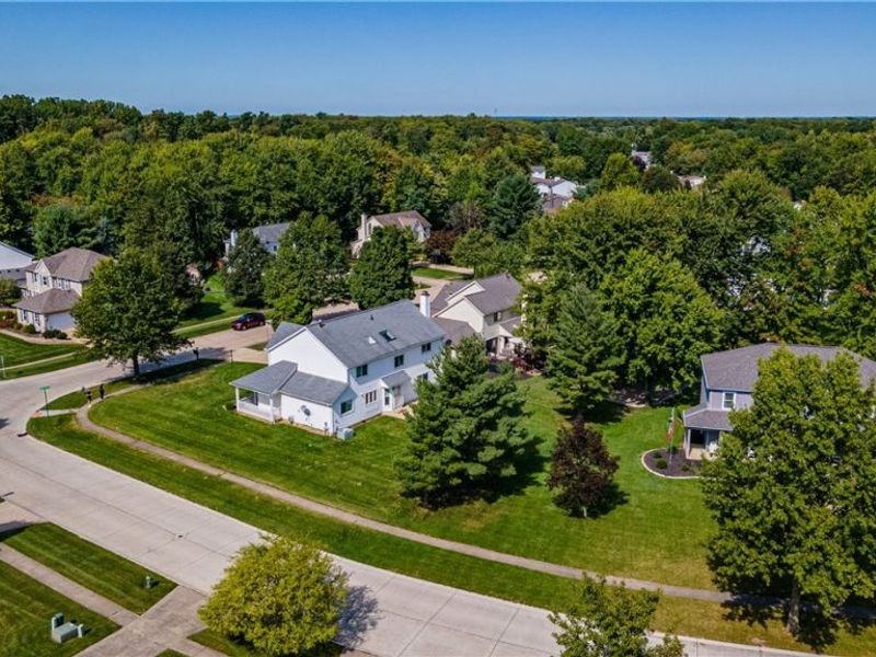 16993 Walnut Creek Drive, Strongsville, OH 44149 Photo 42