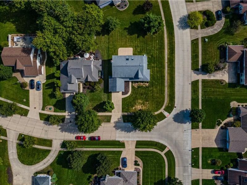 16993 Walnut Creek Drive, Strongsville, OH 44149 Photo 43