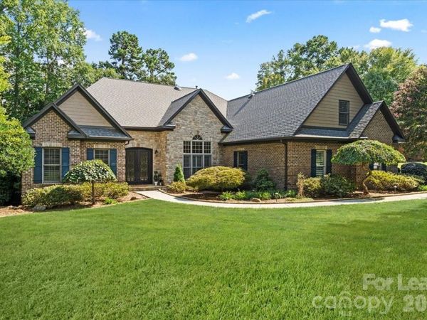 7832 Chapel Creek Drive , Denver, NC 28037