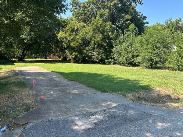 1430 N Olympia Avenue , Tulsa, OK 74127