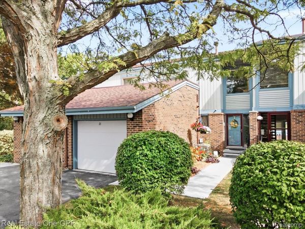 1715 River Road, Unit 21, St Clair, Mi 48079
