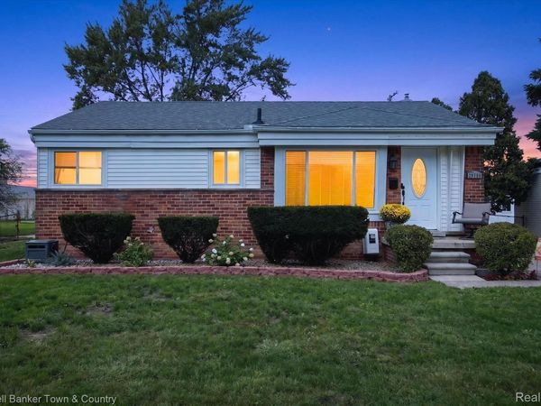 29100 Elmira Street, Livonia, Mi 48150