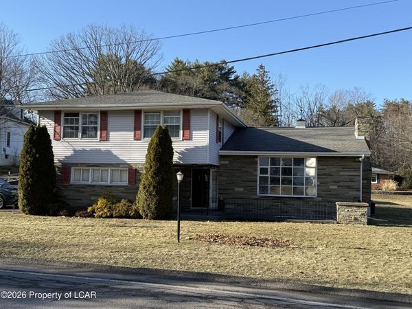 28 E Center Street, Shavertown, PA 18708