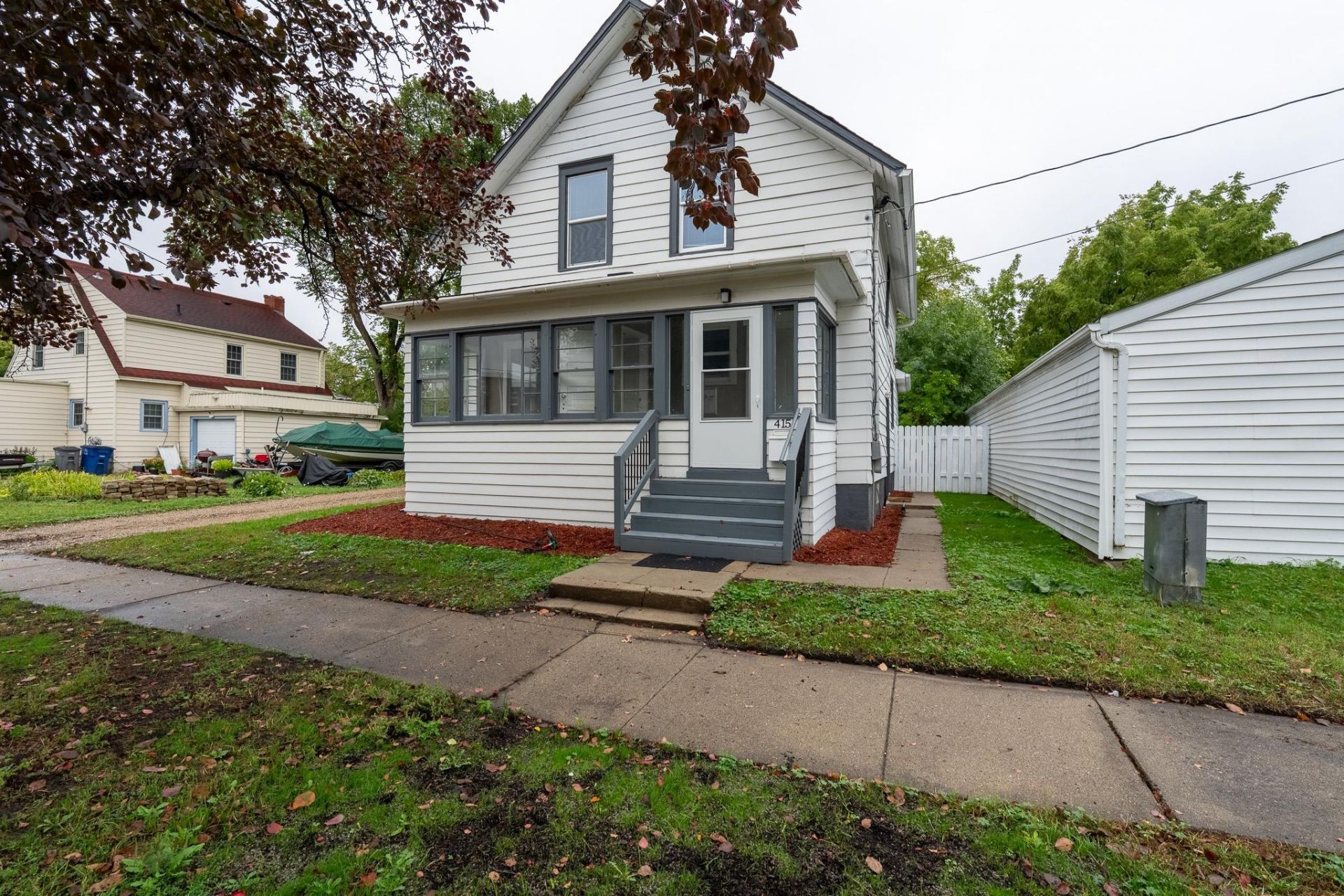 415 3rd Avenue S primary photo