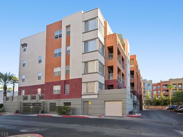47 E Agate Avenue , Unit 301, Las Vegas, NV 89123