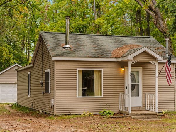 1934 John Street, Gaylord, MI 49735