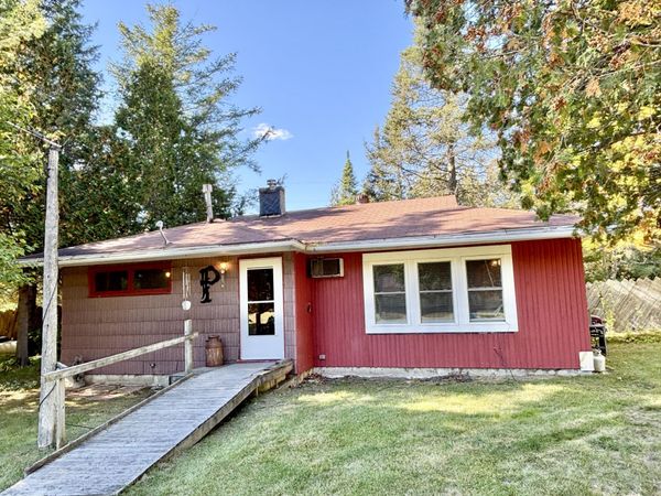 17331 E South Caribou Lake Road, De Tour Village, MI 49725