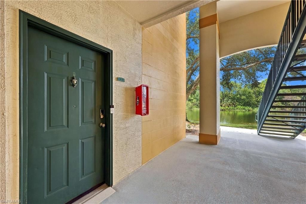11520 Villa Grand, Unit 1020, Fort Myers, FL 33913 Photo