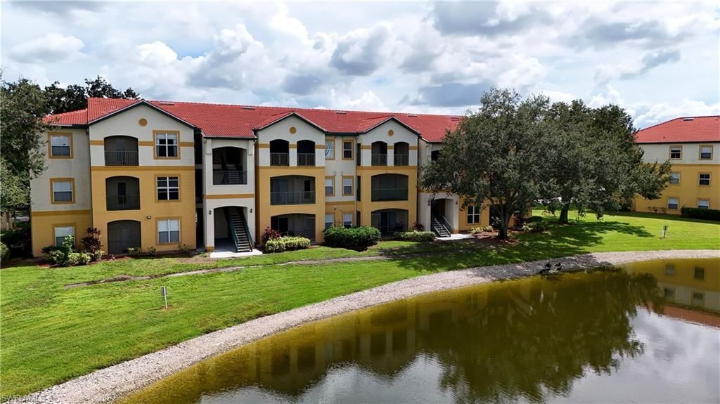11520 Villa Grand, Unit 1020, Fort Myers, FL 33913 Photo
