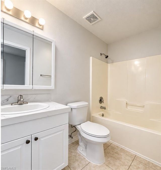 401-403 Piedmont St, Lehigh Acres, FL 33974 Photo