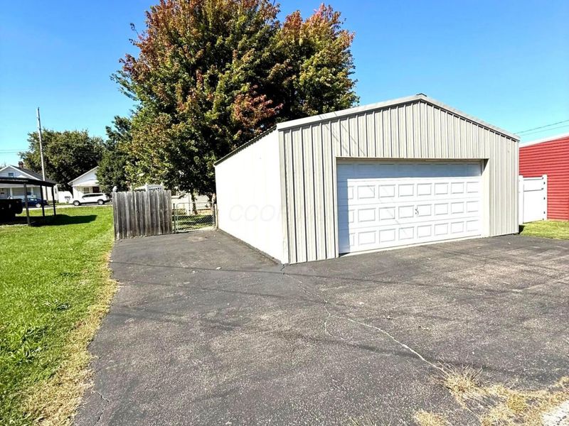 327 E Elm Street, Washington Court House, OH 43160 Photo 6