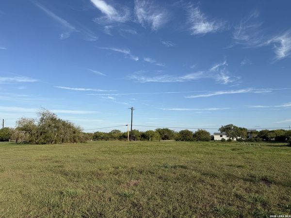 1107 Second ST, Bayside, TX 78340