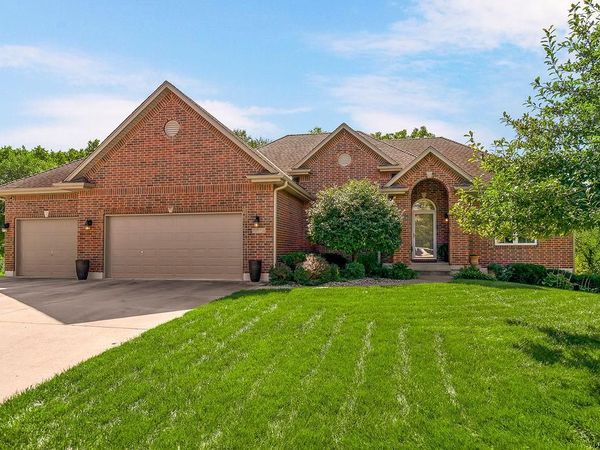 1714 SW 24th Street, Blue Springs, MO 64015