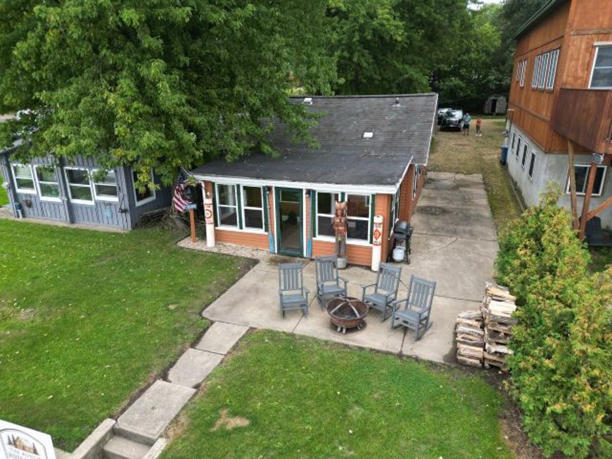 Main Photo