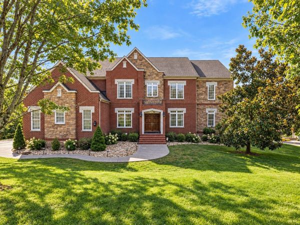 6876 Walnut Hills Dr , Brentwood, TN 37027