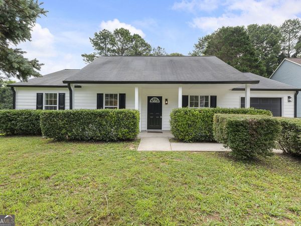 85 Settlers Mill Run, Hiram, GA 30141