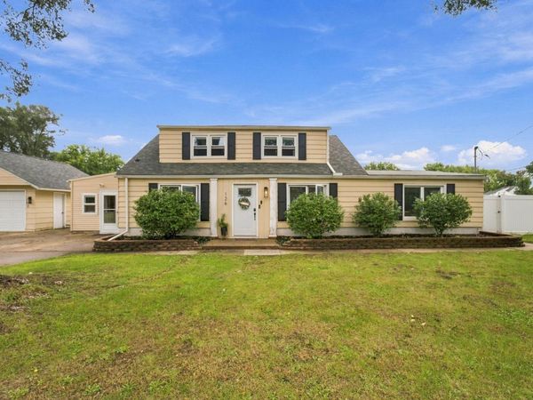 126 N Roosevelt Road, Evansdale, IA 50707