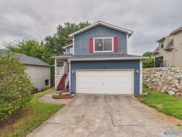 564 Farmingdale Road SE, Huntsville, AL 35803