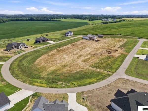 19500 S 54th Street, Unit B3 - L5, Hickman, NE 68372