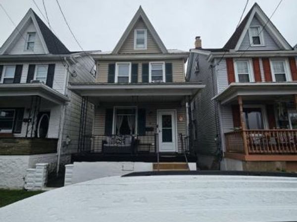 331 E HAZARD STREET , SUMMIT HILL, PA 18250