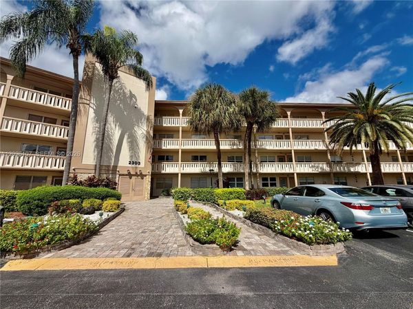 2303 Lucaya Ln , Unit C4, Coconut Creek, FL 33066