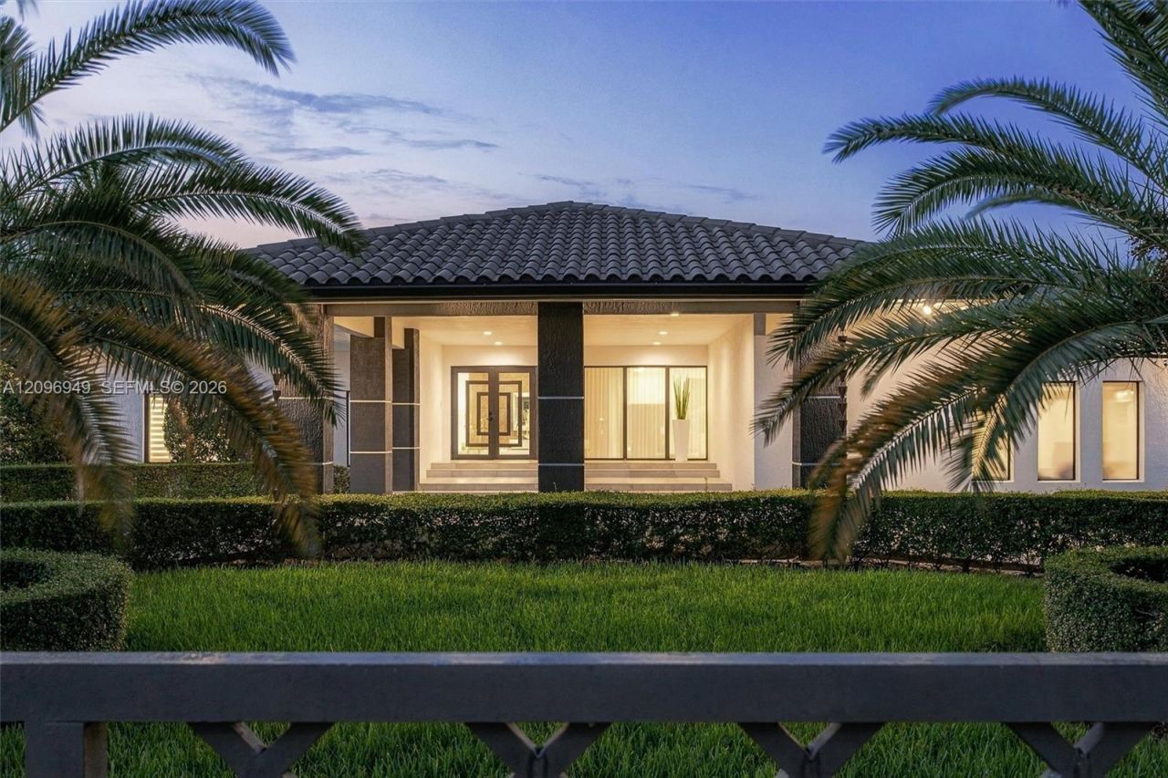 9995 NW 131st St , Hialeah Gardens, FL 33018 Photo