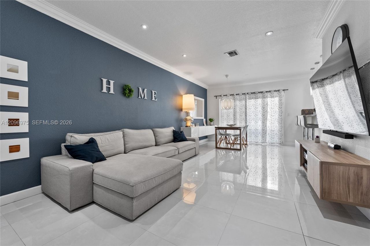 21474 SW 85th Path , Cutler Bay, FL 33189 Photo