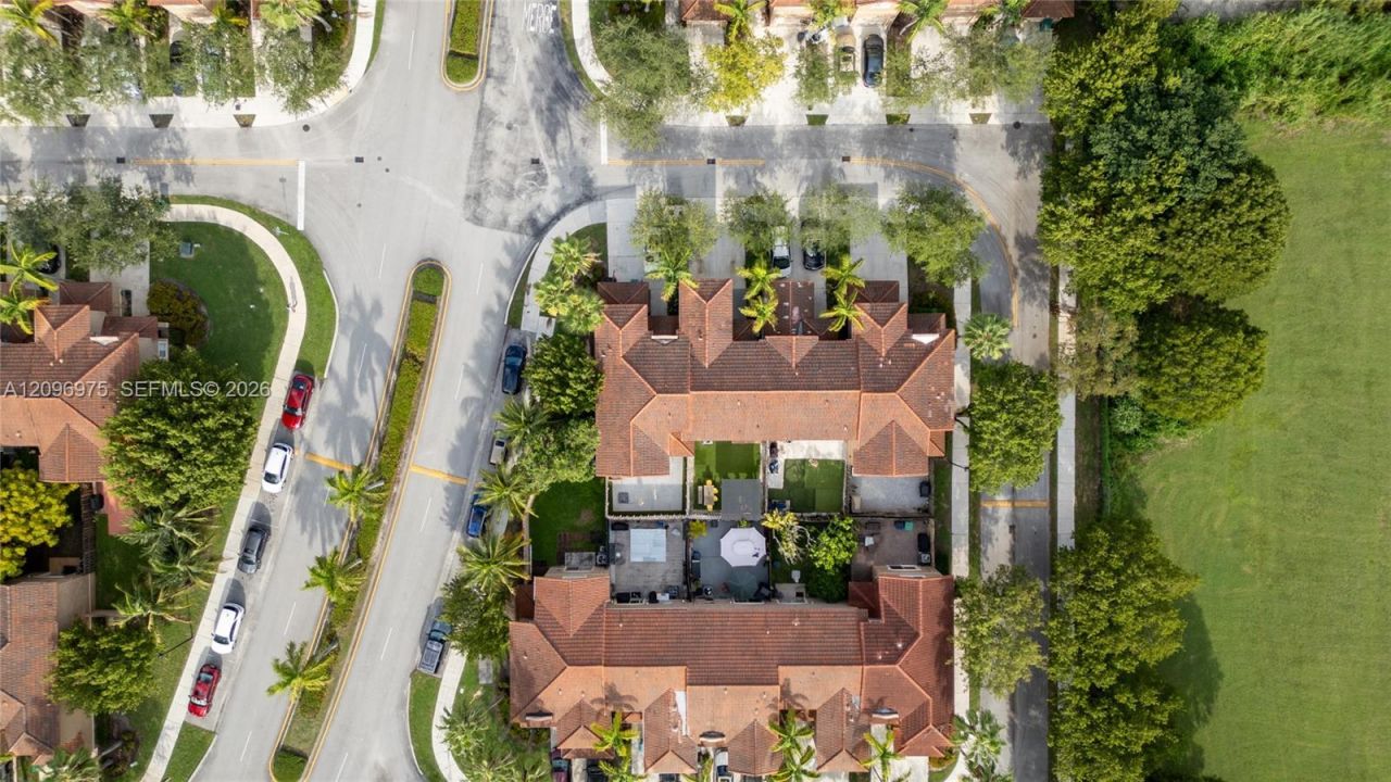 21474 SW 85th Path , Cutler Bay, FL 33189 Photo